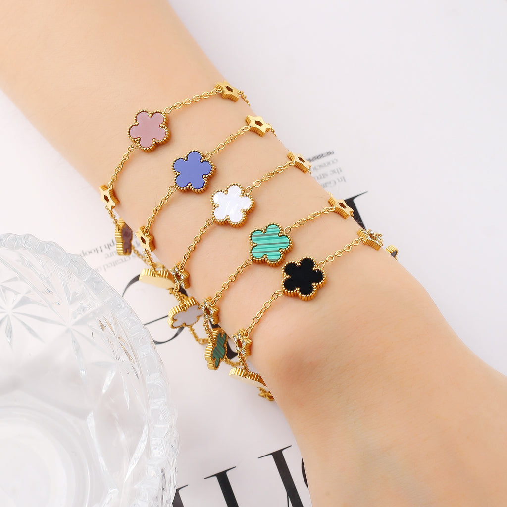 Stainless steel five-leaf flower lady bracelet